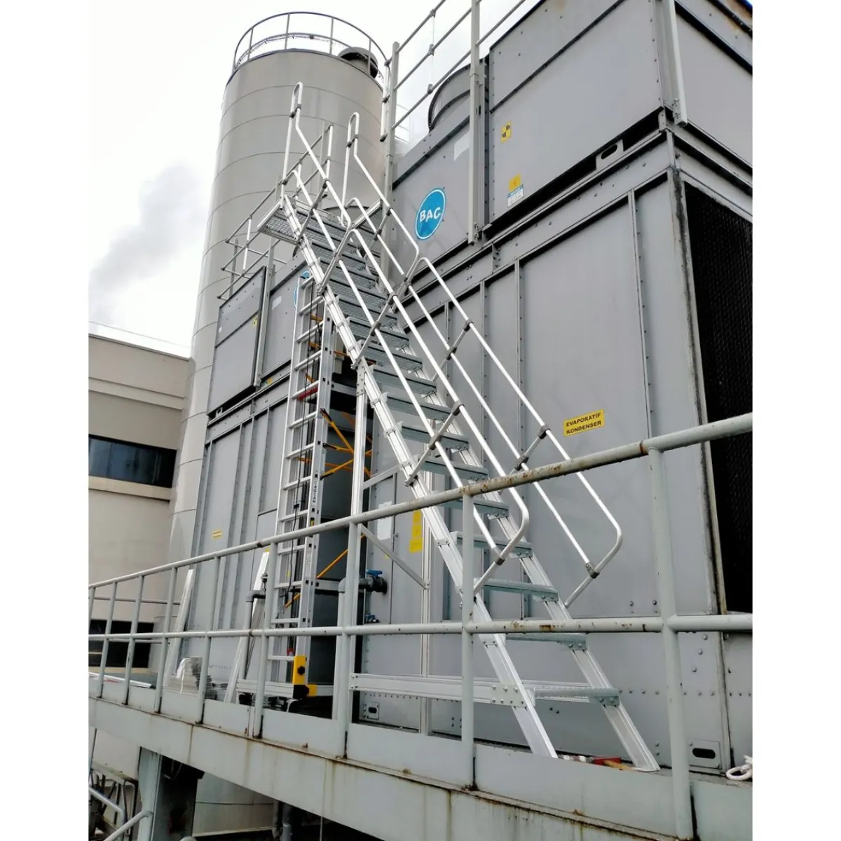 Industriplattform för tank och silo<SP PRO Clearance