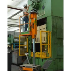 Pelarlift 4,0m manuell 360<AXOLIFT Clearance