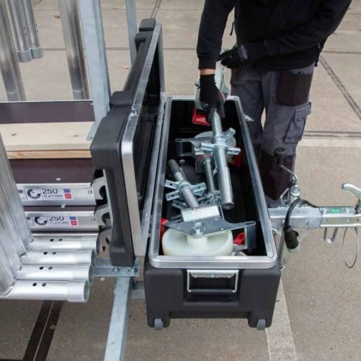 Ställningstrailer Rullställning smal ULTRA<SP PRO Outlet