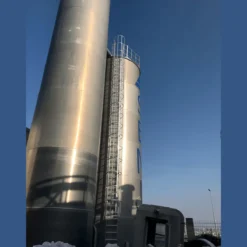 Underhållsplattform silo<Stallningsprodukter