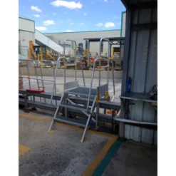 Övergångsplattform i aluminium<SP PRO Online